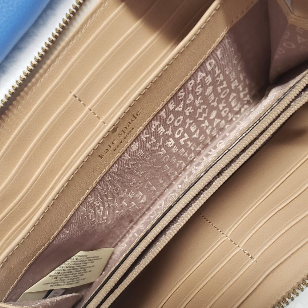 Kate Spade Wallet - Picture 3 of 5